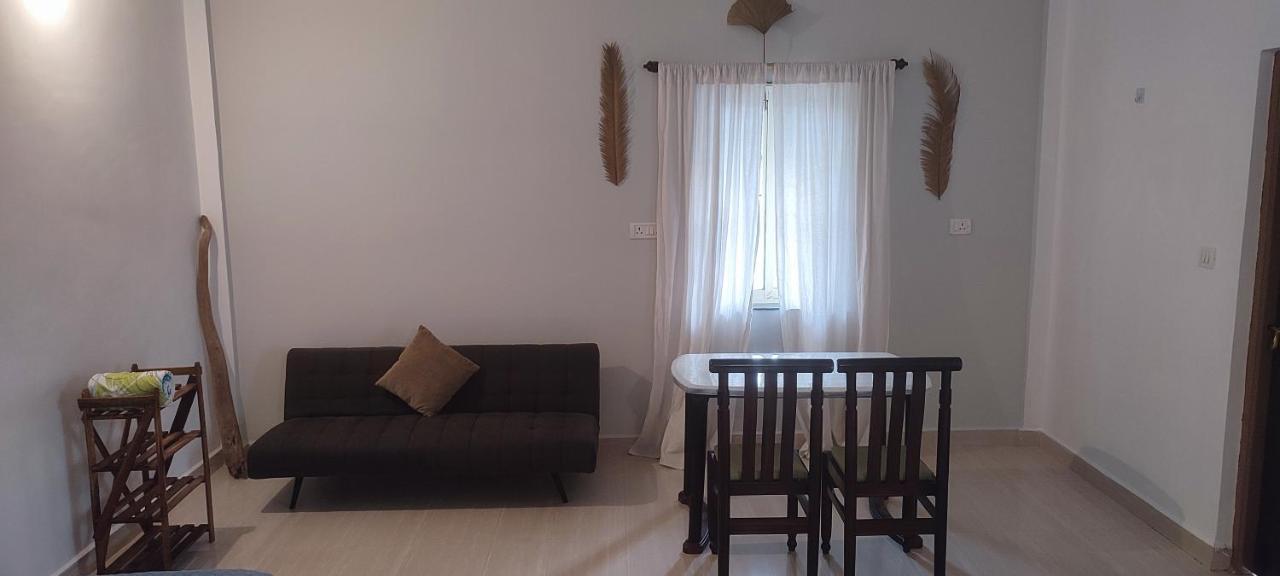 J-House, Spacious Apartments With Balconies, Thalassa 1Min Away Siolim Luaran gambar