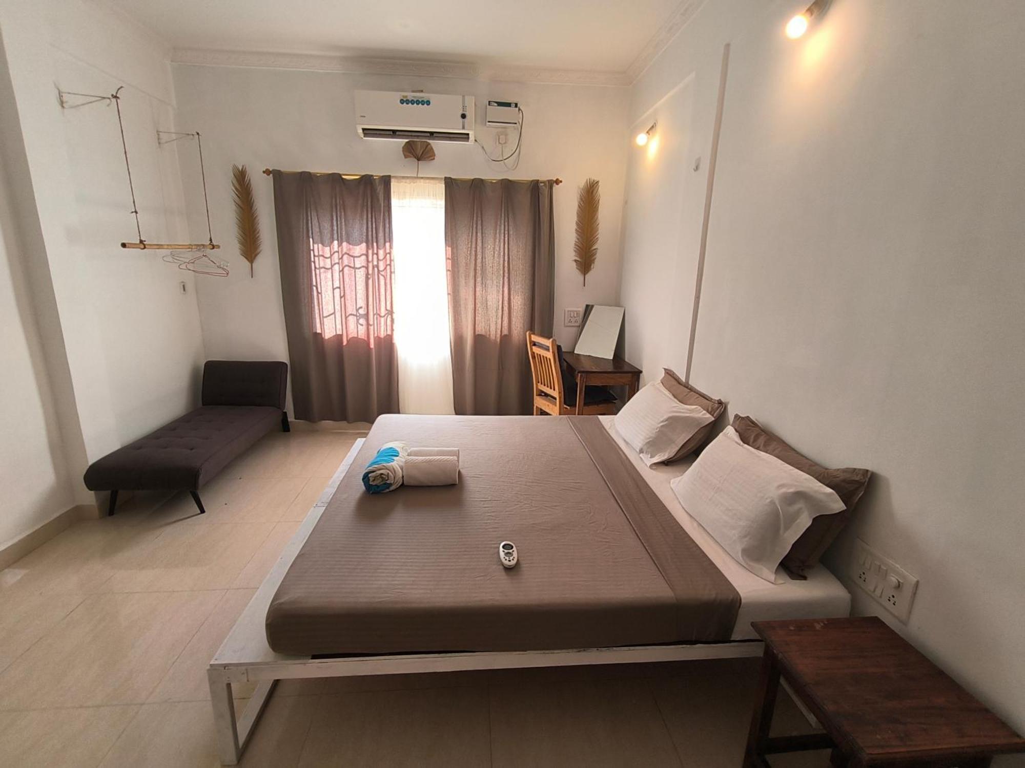 J-House, Spacious Apartments With Balconies, Thalassa 1Min Away Siolim Luaran gambar