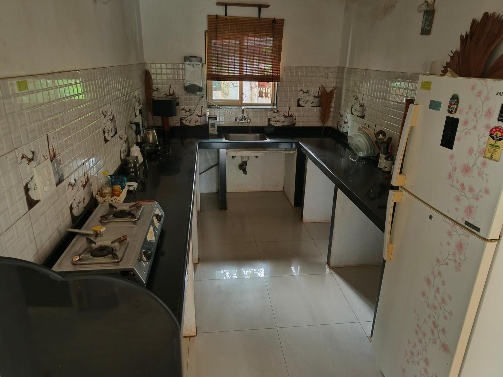 J-House, Spacious Apartments With Balconies, Thalassa 1Min Away Siolim Bilik gambar