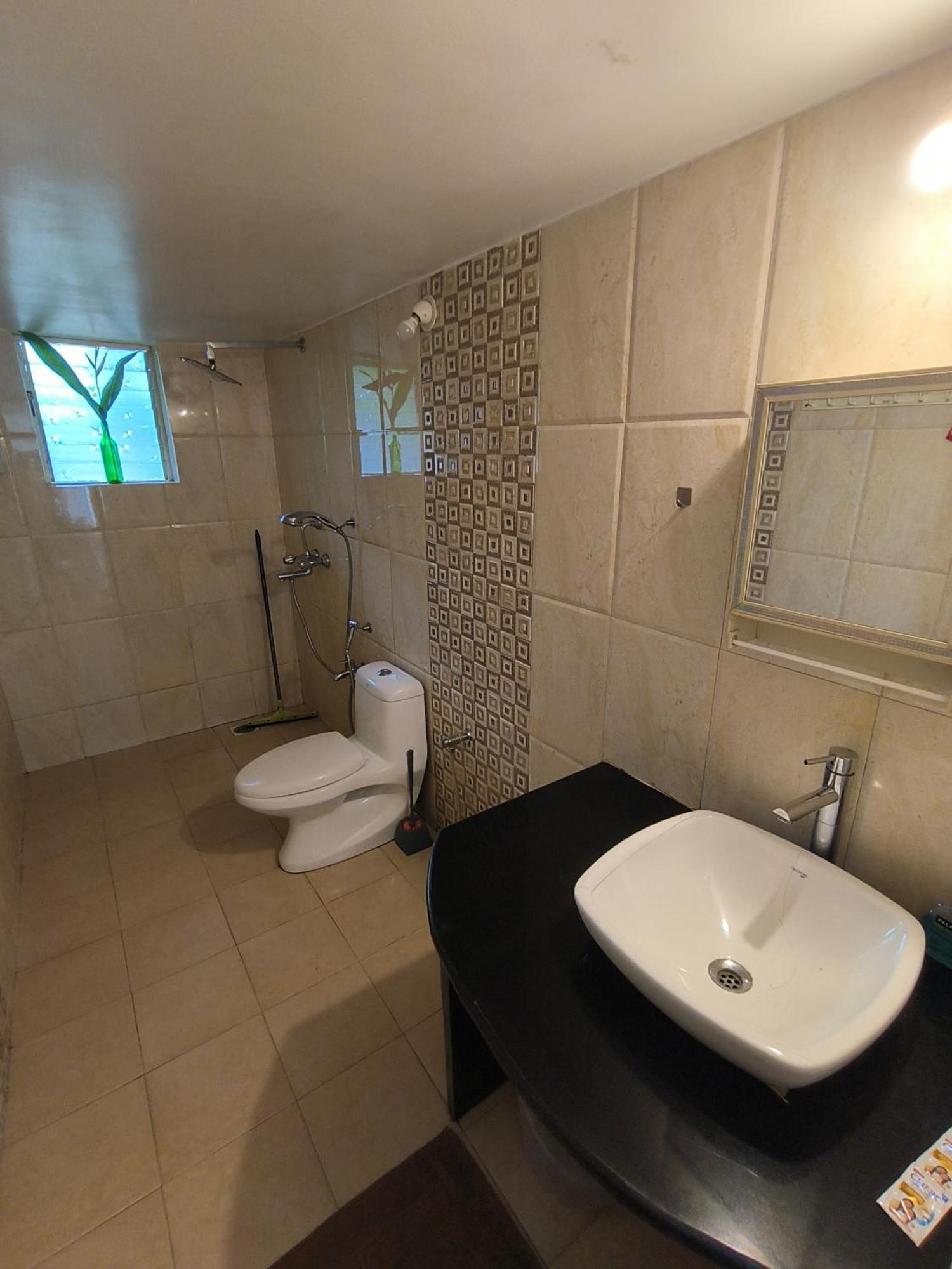 J-House, Spacious Apartments With Balconies, Thalassa 1Min Away Siolim Bilik gambar